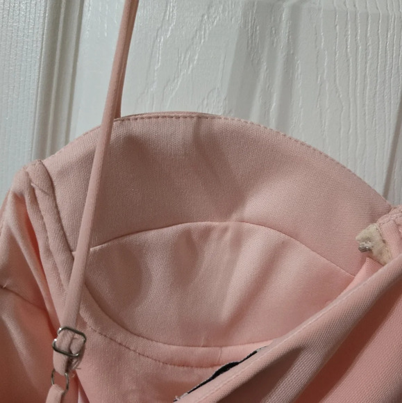 THATSSOFETCH Fallon Bustier Crop in Blush Pink, Mesh Overlay, Padded Cups, EUC! - Picture 9 of 9